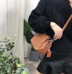 Soft Genuine Leather cross-body bag, stylish pillow shape exquisite women's vintage shoulder bags Fashion Daily purse in dark Colour