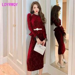 Velvet wine red two-piece retro temperament ruffled belly jacket high waist skirt slim suit Office Lady Regular 210416