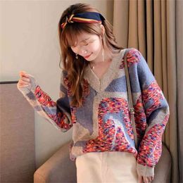 Net Red Sweater Retro Printing Super Fairy Top Female Pullover V-neck Bottoming Shirt Western Autumn And Winter Korean V 210427