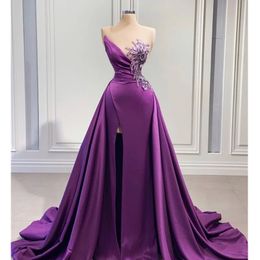 New Arrival Sexy Plus Size Prom Dresses Sheer Scoop Neck Satin Lace Appliqued Beads High Side Split Peplum Formal Party Evening Gowns