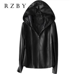 RZBY Women 100% Real Sheepskin Coat Hooded jacket spring fashion Genuine Leather Jackets Chaqueta Mujer Top Quality 210909