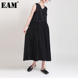 [EAM] Women Black Casual Ribbon Pleated Zipper Dress V-Neck Sleeveless Loose Fit Fashion Spring Summer 1DD8601 210512