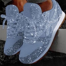 2021 Tasarımcı Kadın Sneakers Düz Ayakkabı Lace Up Sneaker Deri Düşük En İyi Eğitmenler Sequins ile Açık Rahat Ayakkabılar En Kaliteli 35-43 W4