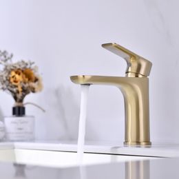 Solid Brass Bathroom Basin Faucet H and Cold For Water Mixer Taps Deck Mounted Sink Tap Single Handle Faucets Brushed golden