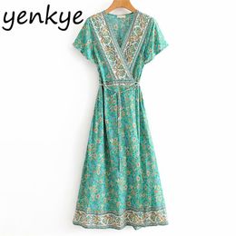 Vintage Floral Print Holiday Boho Dress Women Short Sleeve V Neck A-line Wrap Long Maxi Sundress Casual Summer 210514