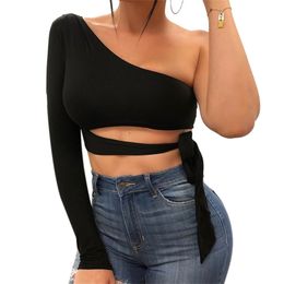 Women T-shirt One Shoulder Skew Collar Exposed Navel Sexy Street Style Solid Colour Slim Fitting Top 210522