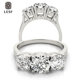 LESF 925 Sterling Silver Ring Luxury Round Cut Shiny SONA 1 Carat Center Stone Wedding Jewelry for Women Engagement Gift 211217