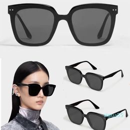 Womens designer sunglasses daily wild fashion style protective glasses mens classic luxury sunglassess with box