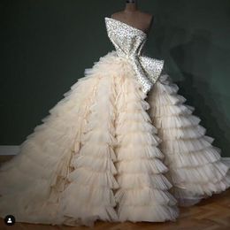 Arabic Ivory Lush Tutu Prom Dresses 2021 Fashion Ruffle Tiered Tulle Dubai Evening Gowns Beaded Long Formal Dress