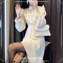 French Lace Vintage Dress Women Fashion Puffer Sleeve Elegant Dress Korean Spring High Street Slim Midi Dress Y2k 210521
