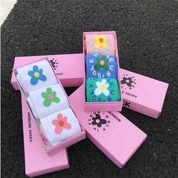 3pair Women's Socks Japanese Cotton Colourful Flower Cartoon Cute Happy Socks for Girl Christmas Gift Box packaging 211204