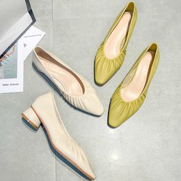 Korea Pleated Women High Heels Brand Designer High Quality Elegant Casual Solid Slip On Soft Square Heel Woman Pumps Shoes 210520