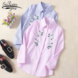 Fashion Women Shirts Long Sleeve Turn-down Collar Casual Tops Office Lady Embroidery Floral Clothing 5140 50 210427