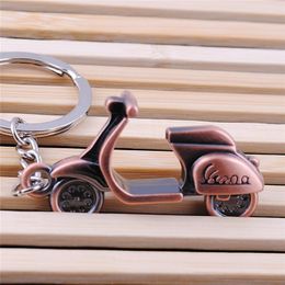High Quality Cindiry Antique Bronze Plated Vespa Motorbike Key Chain Personality Motorcycle Keychain For Ladies S017