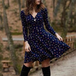 Spring Summer Long Sleeve V Neck Flowers Print Boho Dress Women Elegant Vintage Floral Printed Casual Green A-line Swing Dress 210630