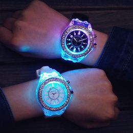 Women Watch Watches TOP Unique Luminescent Female Clock Relogio Feminino Ladies Relogios Wristwatches
