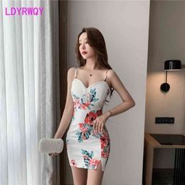 LDYRWQY summer Korean version of sexy ladies v-neck beaded slim bag hip sling print dress 210416