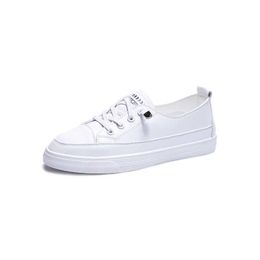 Mulheres Novas Sneakers 2021 Moda Primavera Verão Casual Classic White Skates Sapatos Exterior Respirável Confortável Lace-Up Flats Y0907