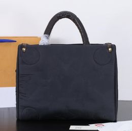Women Tote Fashion Simplicity Large Chains Handbag Ladies Big Messenger Bag Shopping Bags