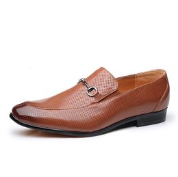 Fashion Business luxurys Men Shoes Classic Leather Men'S Suits Lace-up designer Dress Shoe Mens Oxfords
