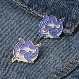 Blue Colour Whale Enamel Brooches Pin for Women Fashion Dress Coat Shirt Demin Metal Funny Brooch Pins Badges Promotion Gift