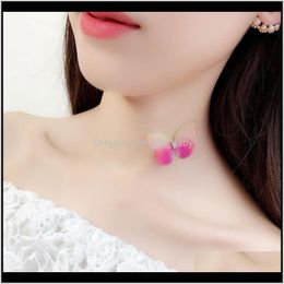 Chokers Necklaces & Pendants Drop Delivery 2021 Korea Summer Simple Design Invisible Choker With Butterfly Pendant Fishing Line Necklace Tran