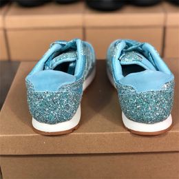2021 Designer Women Sneakers Flat Shoes Lace up Sneaker Leather Low-top Trainers with Sequins Outdoor Casual Shoes Top Quality 35-43 W18