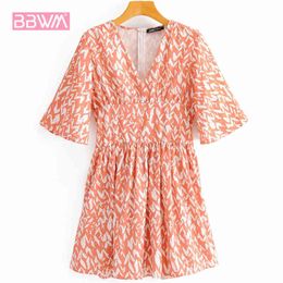 Harajuku V-neck Trumpet Sleeve Sunscreen Beach Vacation Chic Women's Dress Sweet Waist Short Cute Pink Female Dresses 210507