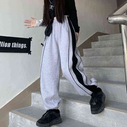 HOUZHOU Autumn Gray Sports Harem Pants Joggers Women Korean Fashion Black Jogging Tracksuit Casual Sweatpants Female Harajuku Y211115