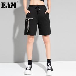 [EAM] Women Black Pockets Zipper Chain Wide Leg Shorts High Elastic Waist Loose Trousers Fashion Spring Summer 1DD8079 21512