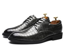 Fashion Autumn Men Oxford Dress Shoes Patent Leather Black Luxury Business Platform Comfortable Mens Wedding Footwear Boots