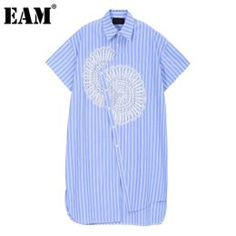 [EAM] Women Blue Asymmetrical Embroidery Striped Shirt Dress Lapel Short Sleeve Loose Fashion Spring Summer 1DD8562 21512