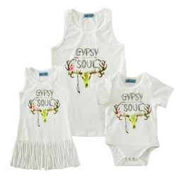 -"Gypsy Soul" letra Impresión Instruido Insumno Baby Girls Vestidos sin mangas Tassels Vestido de chaleco blanco Imprimir Elk Head Skull Boho Ropa 1065 V2