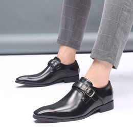 Patent Leather Dress Shoes Men Luxury Pointed Loafers Black British Style Casual Thick Bottom Low Heel Nightclub Men Shoes