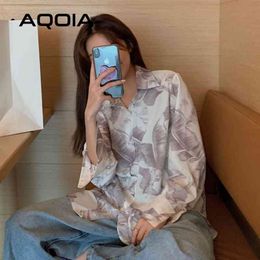 Spring Streetwear Abstract Printing Women Blouse Shirt Oversize Long Sleeve Button Up Ladies Shirts Loose Female Clothing 210521