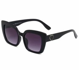 Top UK style sunglasses for ladies men new design big square exquisite fashion shade glasses goggle eyeglasses 618