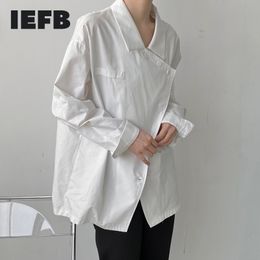 IEFB Niche Design Long Sleeve Spring Loose Black Shirt Men's Lapel Asymmetric Oversized White Shirts For Male 9Y6895 210524