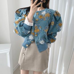 High Quality Three Dimensional Flower Faux Fur Short Jacket Coat Autumn Winter Women Lantern Sleeve Fluffy Outerwear Female 210416