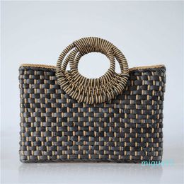 hand-woven bread straw bag woven bag wooden handle retro ladies handbag holiday beach bag