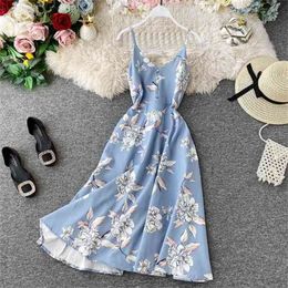 Women Vintage Kneet Dress Summer Kleid Sexy V Neck Bodycon Beach Dresses Ladies Elegant Floral Print Long Robe Vestidos Mujer 210525