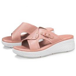 Women Slippers Summer Ladies Wedges Shoes Female Casual Beach Sandals Comfortable Platform Flip Flop qq821 210625