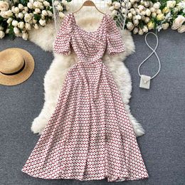 elegant sexy Midi long dress female summer V-neck puff sleeved retro polka-dot for womens A-Line Print vintage es 210420