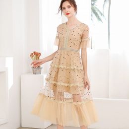 Arrival Women Lace Dress Summer khaki V-neck Flare Sleeve Midi Dress Elegant Patchwork Cake Casual Dress Ladies Vestidos 210514