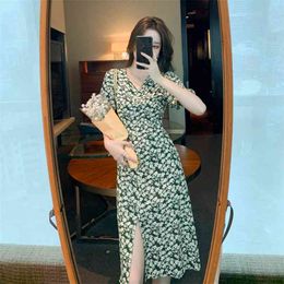 Printed V-neck Chiffon Fashion Dress Female Little Daisy Retro French Floral Long Skirt Summer 210520