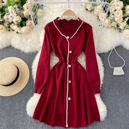 Knitted Sweater Dress Women Fashion V-neck Retro Single-row Long Sleeve Elegant Harajuku Clothes Vestidos Q951 210527