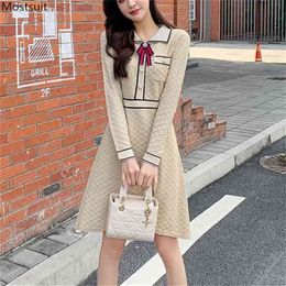 Spring Autumn Women Knitted Dress Elegant Vintage Long Sleeve Turn Down Collar Bow Beading Pocket Tunic Slim Party Dresses 210513