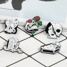 White Punk Coffin Ckull Brooch Pins Enamel Lapel Pin brooches for Women Men Top Dress Cosage Fashion Jewelry Will and Sandy