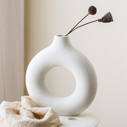 NIFLHEIM Donuts Flower Pot Nordic Circular Hollow Ceramic Vase Home Decoration Accessories Office Desktop Living Room Interior 211103