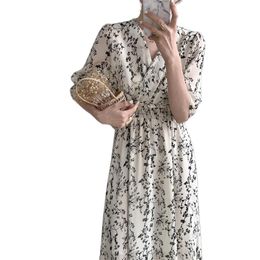 Fashion Women's Dress V-neck Sleeve Chiffon Slimming Long Skirt Summer Sale 210520