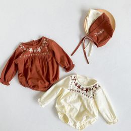 Spring Newborn Cotton Baby Girl Bodysuit Princess Baby Clothes Long Sleeves Embroidered Jumpsuit Baby Bodysuits With Hat 210413